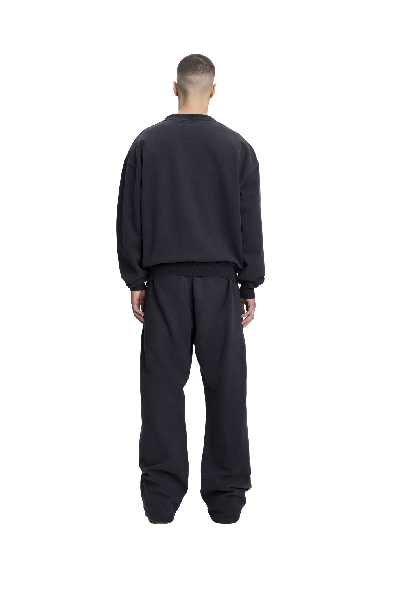 CORE SWEATER MOONLESS NIGHT