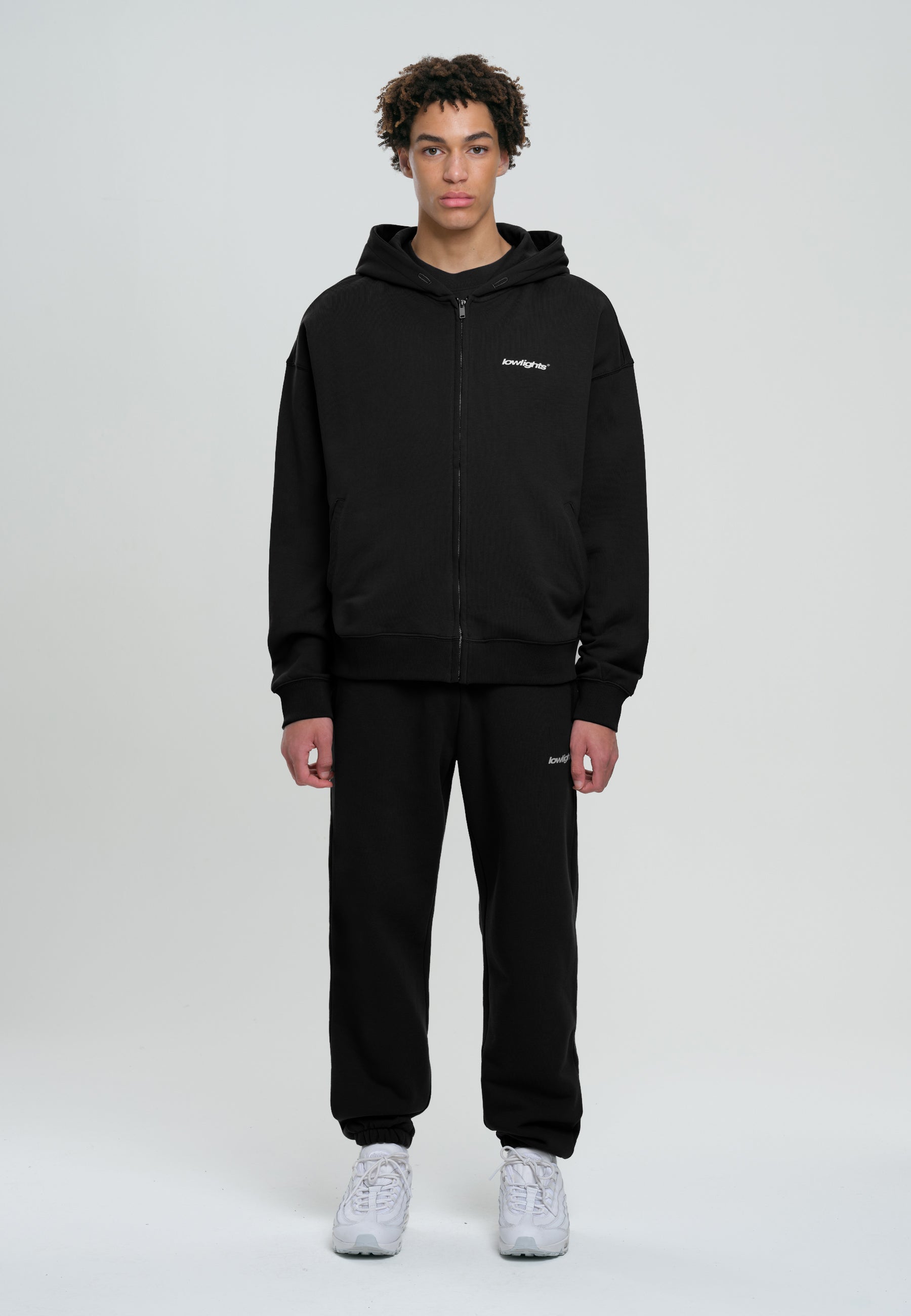 BASIC ZIP HOODIE BLACK